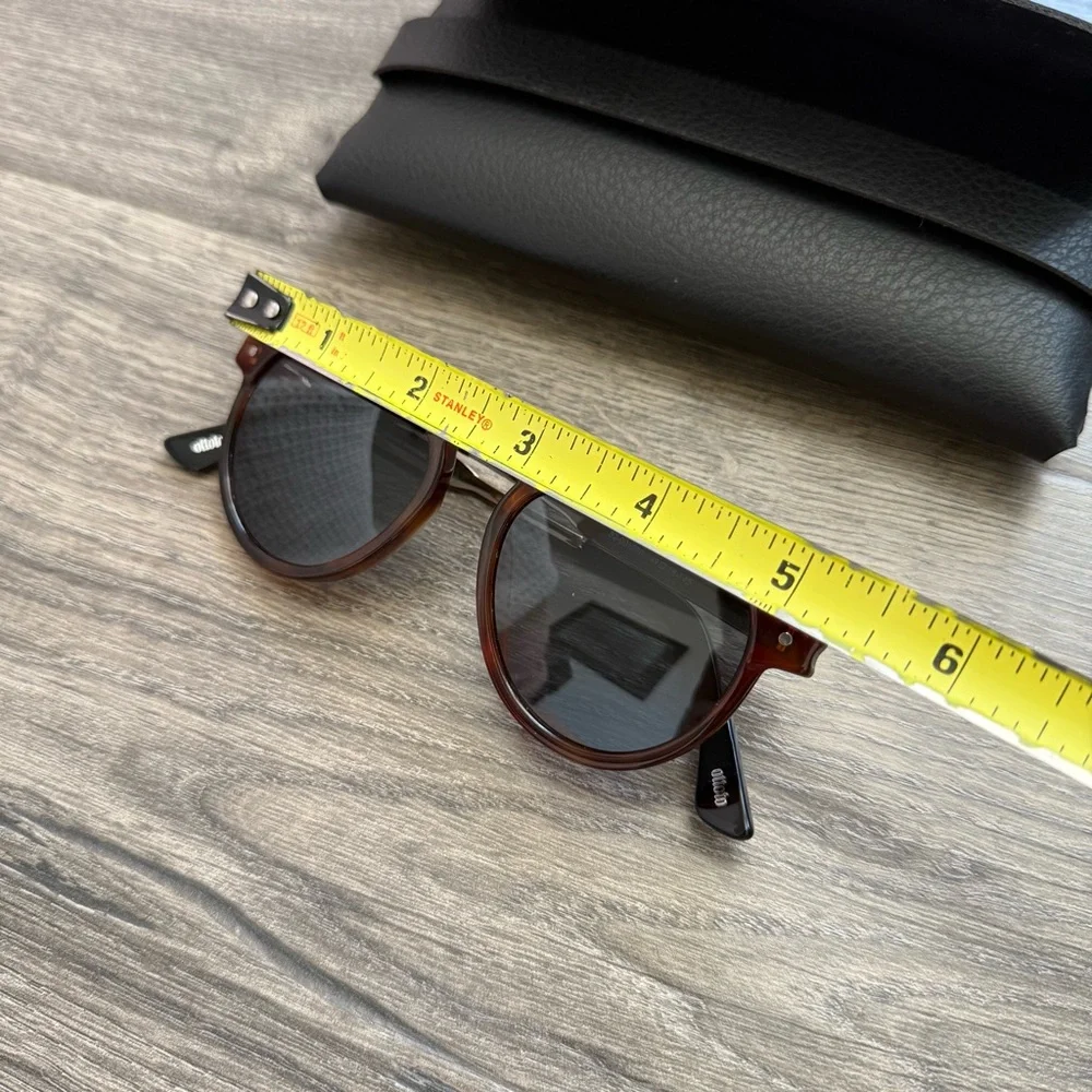Ottoto Solon Tortois Gold Women Sunglasses 32-001290 / 49-18-145 USED